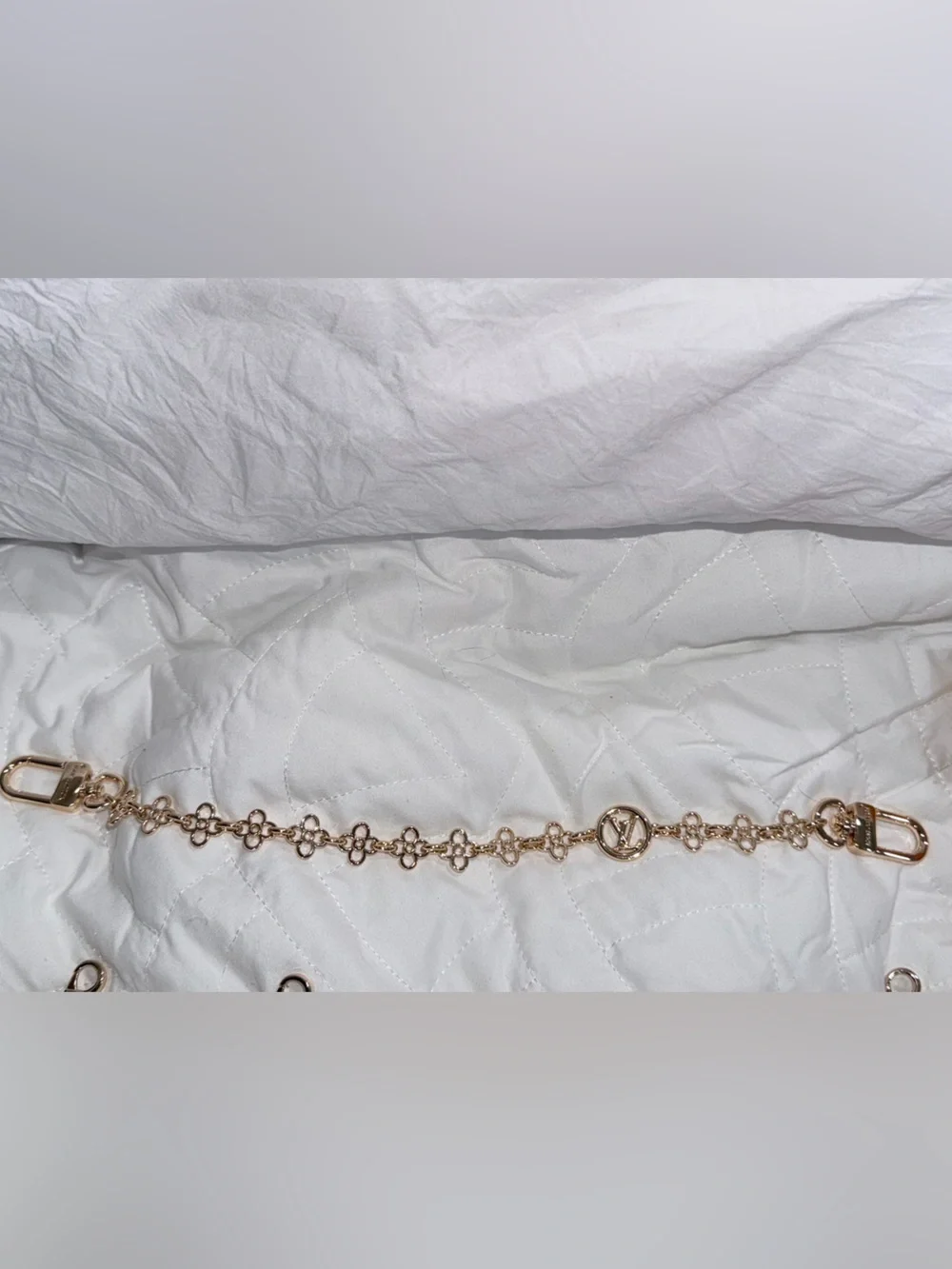 Gold-Tone Flower Charm Key & Card Holder Chain with Removable Charms